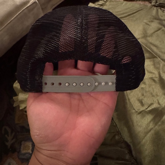 NWT, black SF 49ers cap - Picture 5 of 9